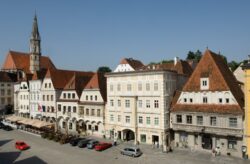 Дом Штальцера (Stalzer Haus) Дом Штальцера (Stalzer Haus)