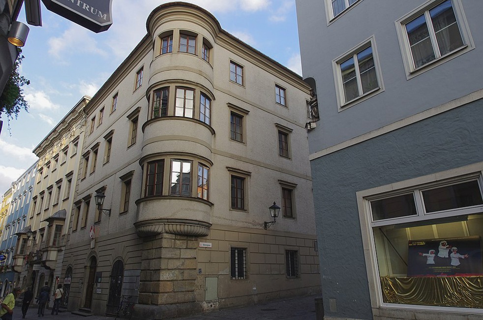 Дом Штархембергов, Hofgasse 9, Линц